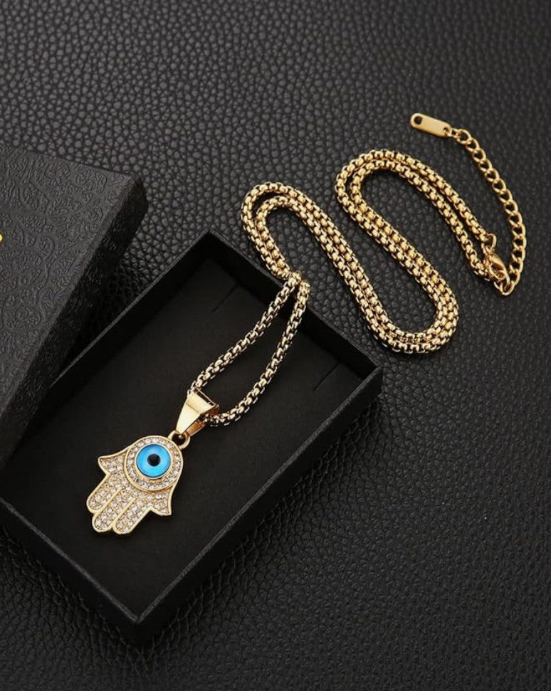 **NEW PRODUCT** Protection Hamsa Hand Gold Pendant